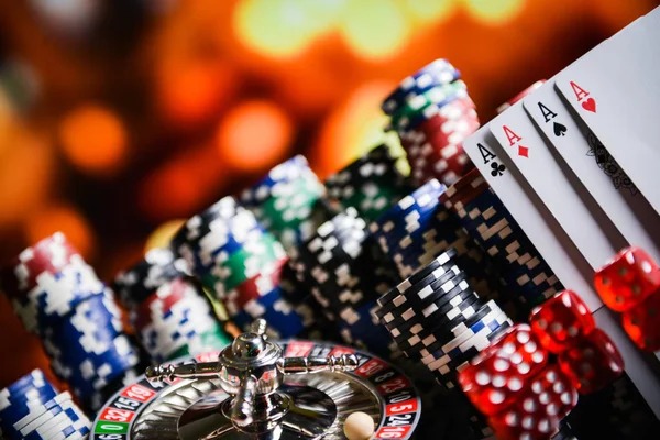 Macau Pools live draw interface on divaqq platform